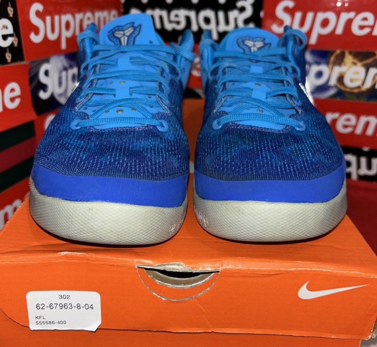 Nike Kobe 8 Blue Coral Snake Gs 555586-400 Size 5 5y