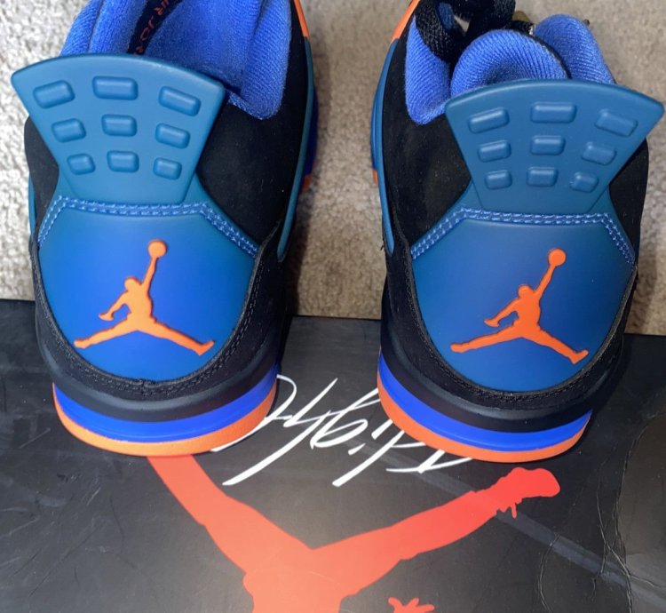 Retro 4 Cavs 2012