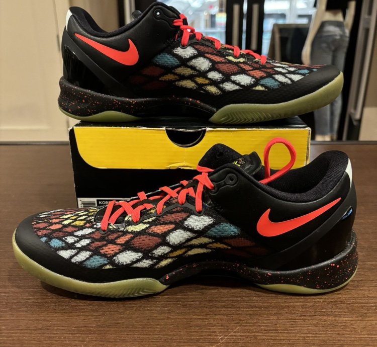 Nike Kobe 8 Christmas 2012