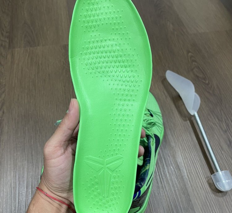 Nike Kobe 8 Elite Superhero Rare