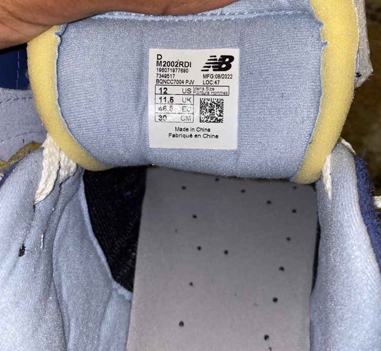 New Balance Protection Pack 2002r