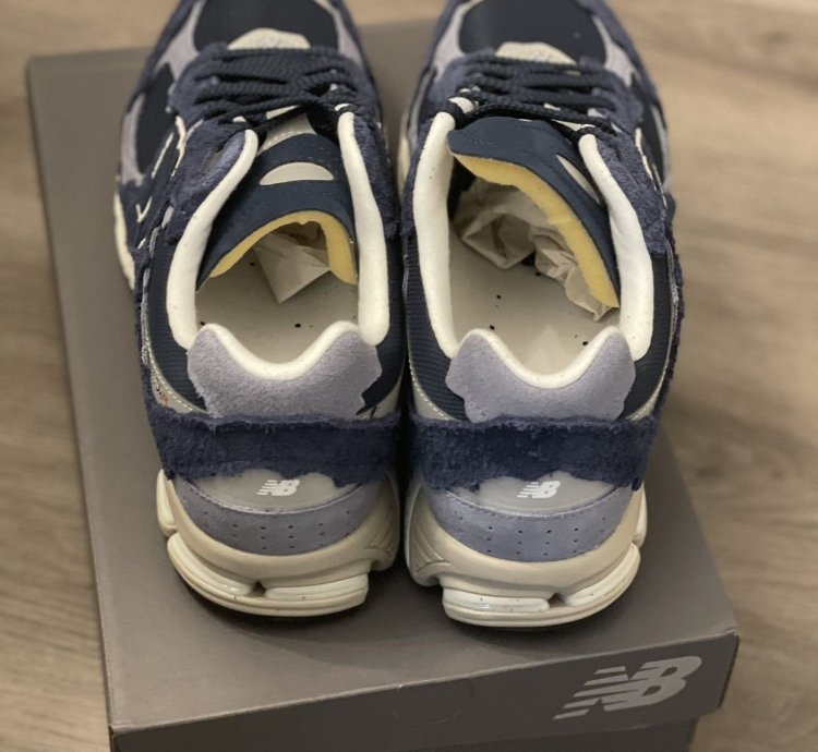 New Balance Protection Pack 2002r Navy 11 5m Brand New