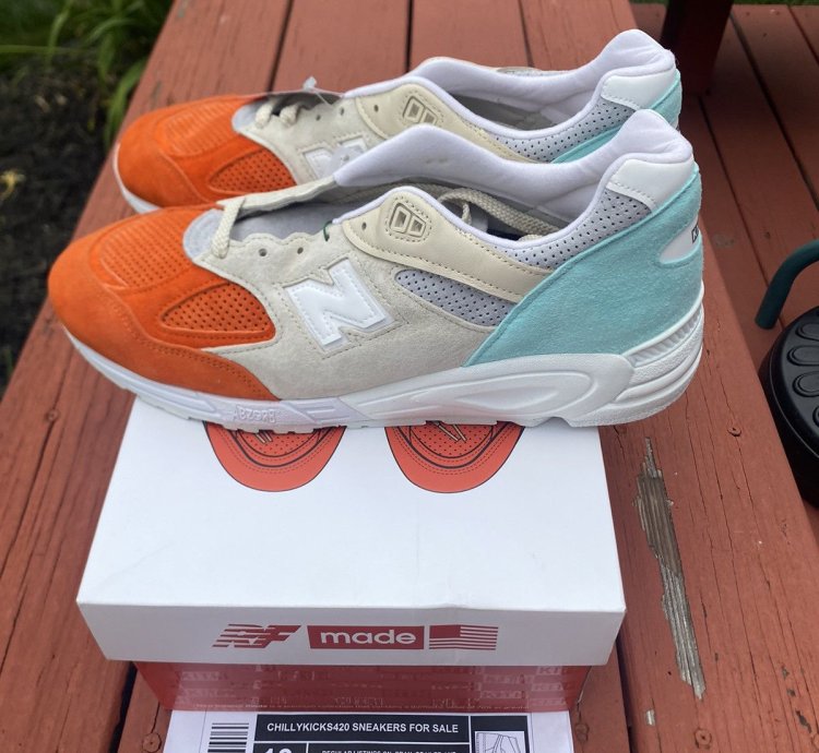New Balance Ronnie Fieg 990v2 Cyclades