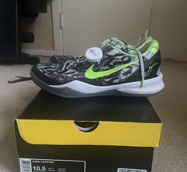 Nike Kobe 8 Graffiti