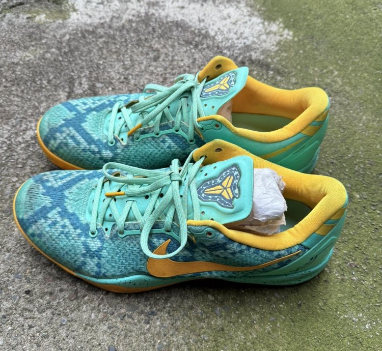 Nike Kobe 8 Green Glow 2013