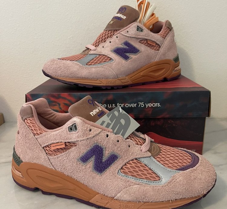 New Balance Salehe Bembury Sand Be The Time Miusa 990v2