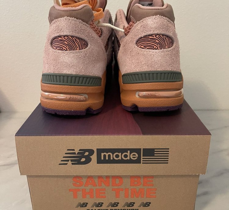 New Balance Salehe Bembury Sand Be The Time Miusa 990v2