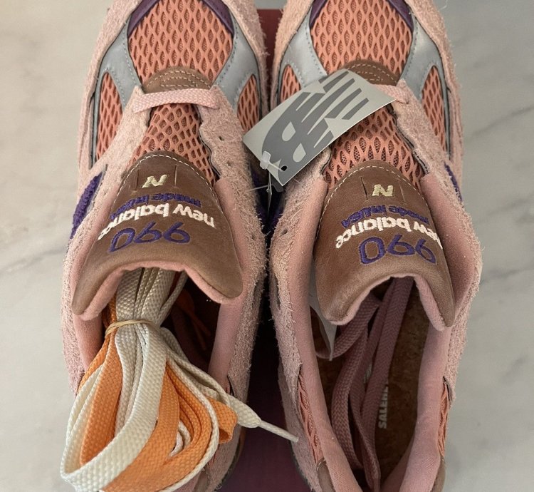 New Balance Salehe Bembury Sand Be The Time Miusa 990v2