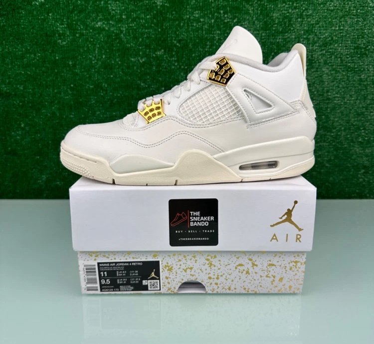 Air Jordan 4 Retro Metallic Gold