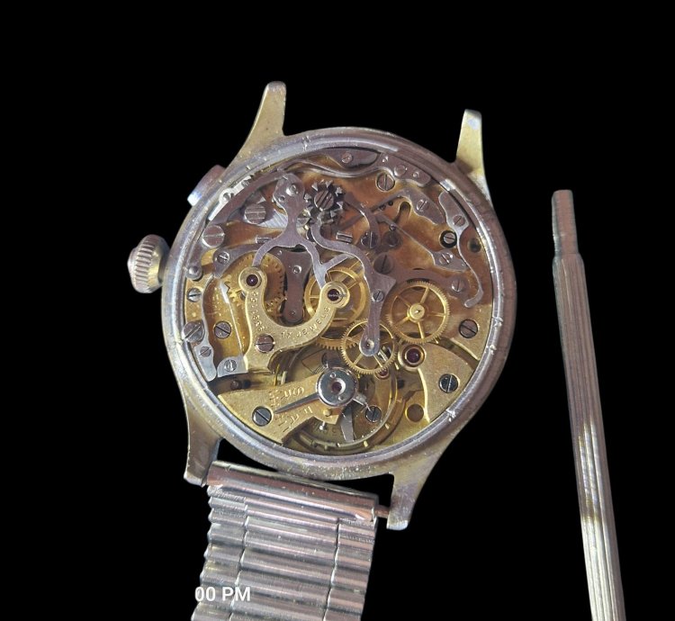 Omega Chrono Omega 33 3 Mono Pusher Con Reset In Corona
