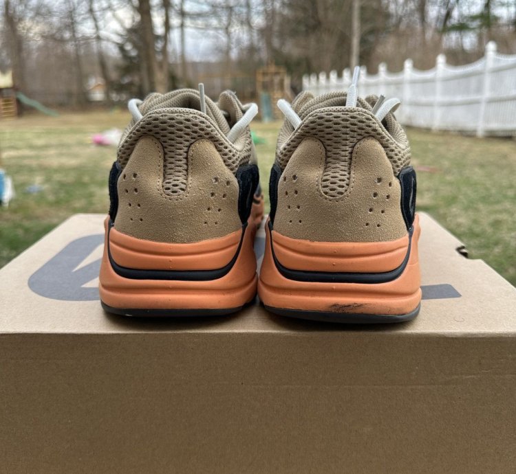 Adidas Yeezy Boost 700 Enflame Amber Sz 11