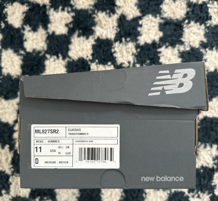 New Balance Stray Rats 827 Size 11