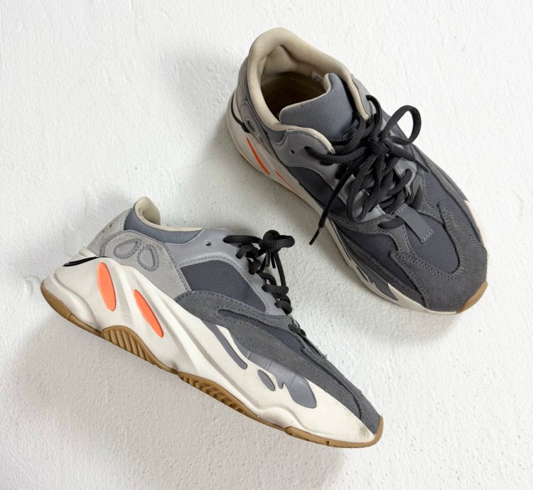 Adidas Yeezy Boost 700 Magnet Mens Size 6