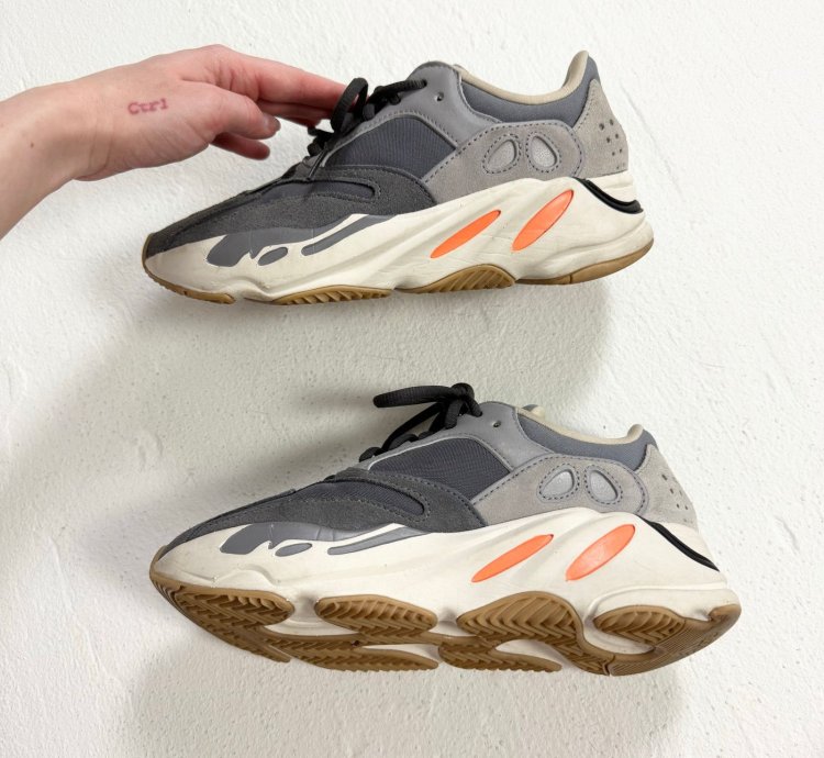 Adidas Yeezy Boost 700 Magnet Mens Size 6