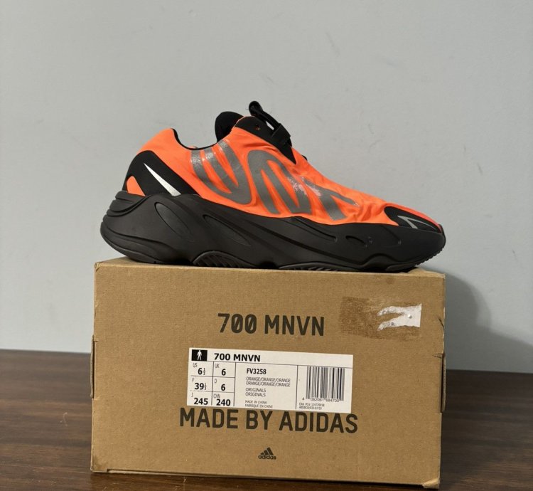 Adidas Yeezy Boost 700 Mnvn Orange