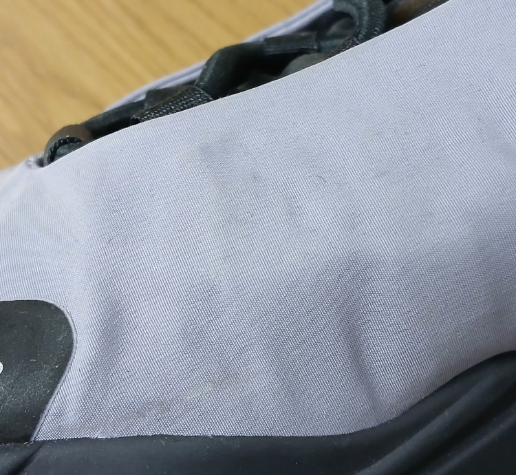 Adidas Yeezy Boost 700 Mnvn Sneakers