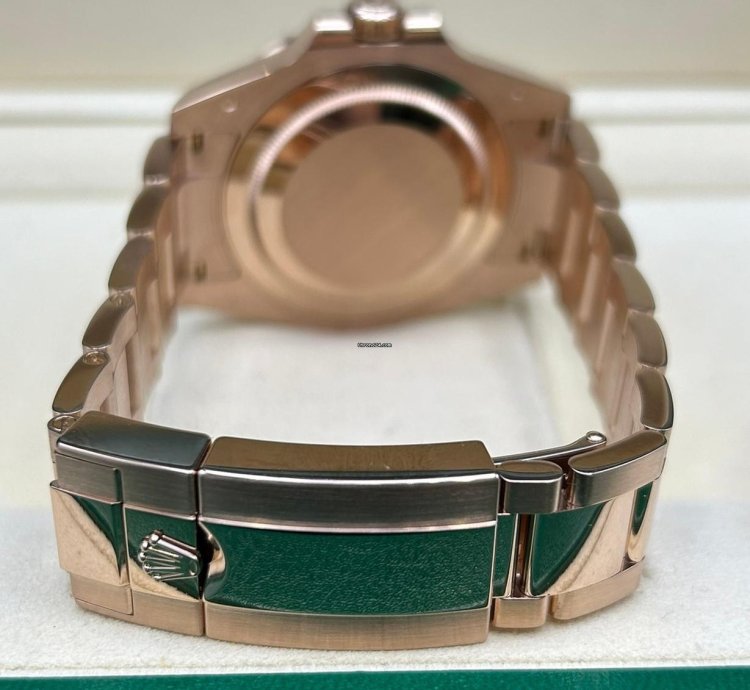 Rolex Gmt-master Ii Rootbeer 126715chnr 2023 Complete Set