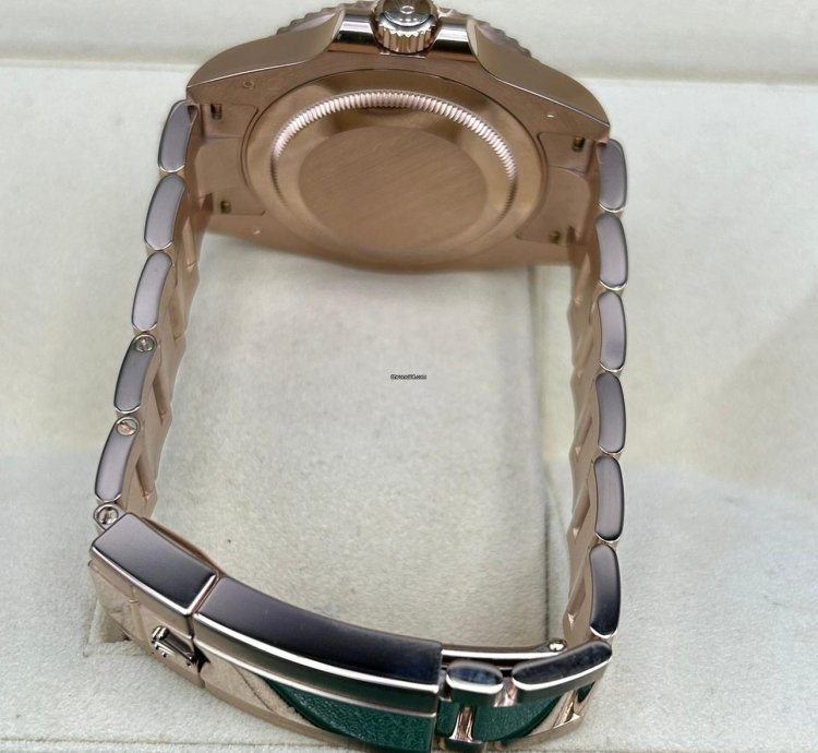 Rolex Gmt-master Ii Rootbeer 126715chnr 2023 Complete Set