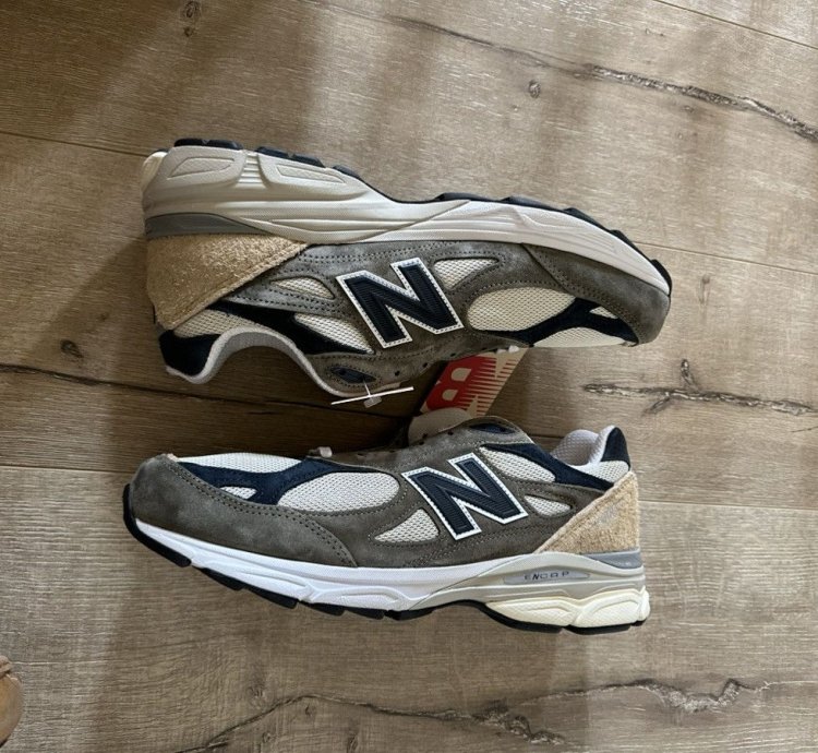 New Balance Teddy Santis Made In Usa 990v3