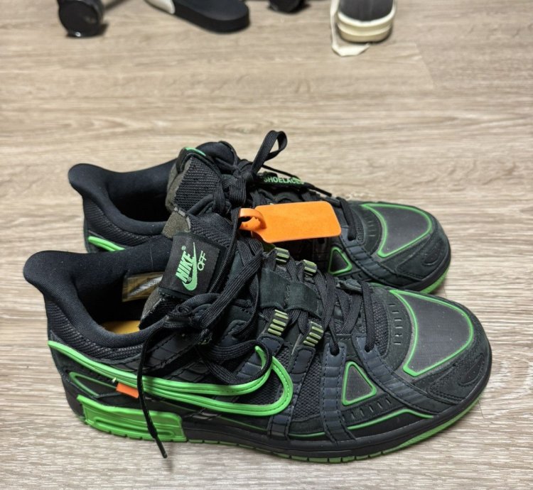 Send Offers Rubber Dunks