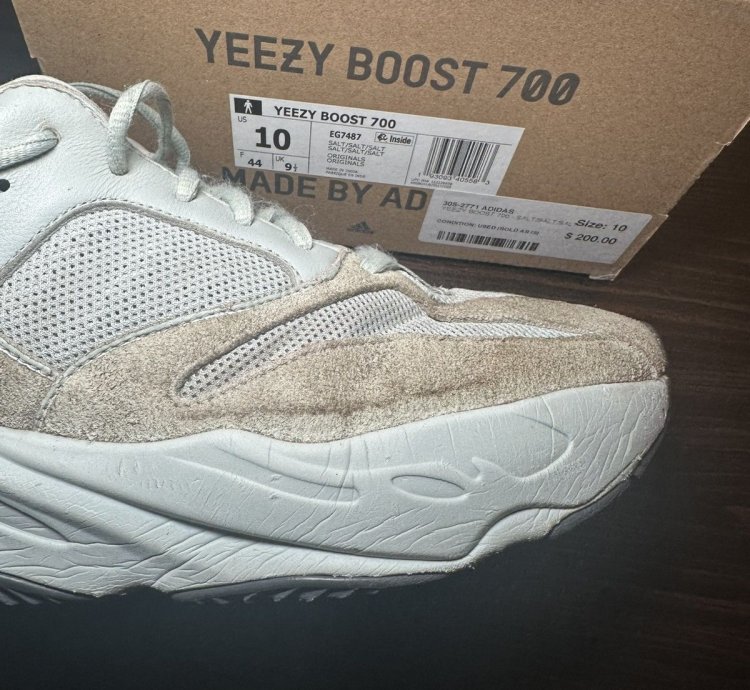 Adidas Yeezy Boost 700 Salt Size 10