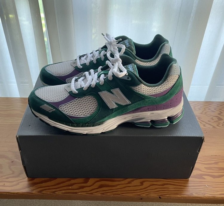 New Balance Up There 2002r - Backyard Legends