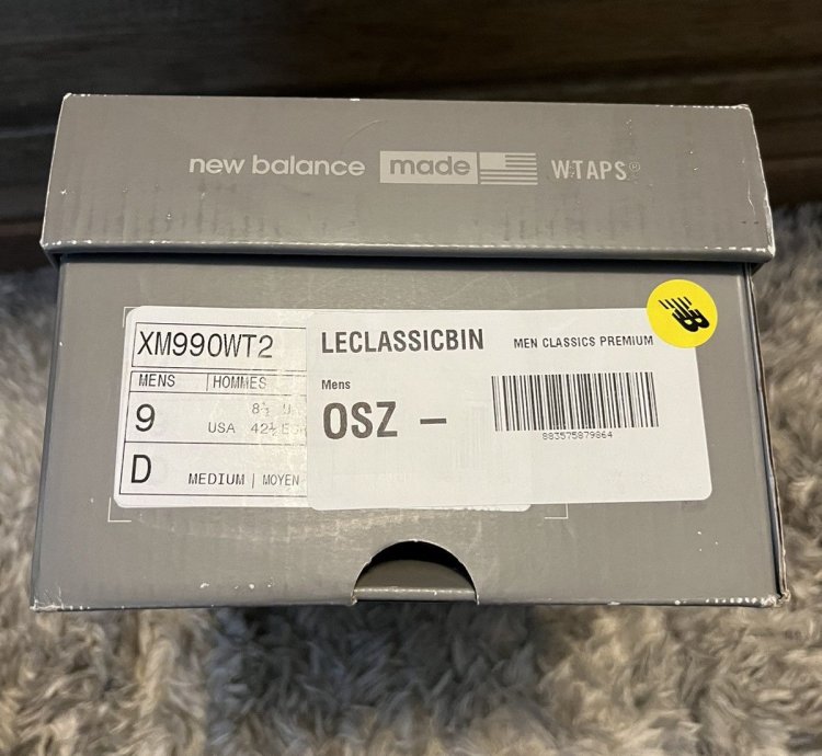 New Balance Wtaps 990v2