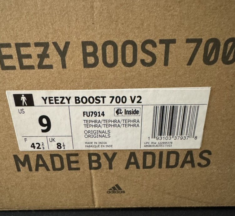 Adidas Yeezy Boost 700 V2 Tephra Size 9m