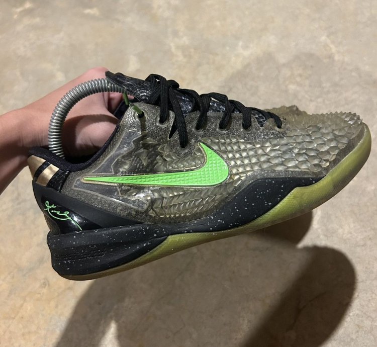 Nike Kobe 8 Ss Christmas 2013 Us 6