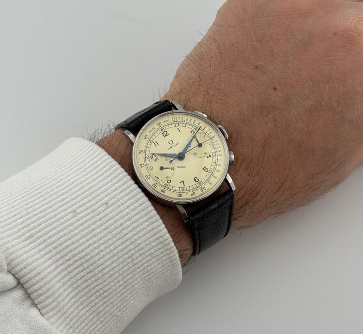 Omega Chronograph Calibre 33 3 Acier Staybrite Top Condition Swiss Made