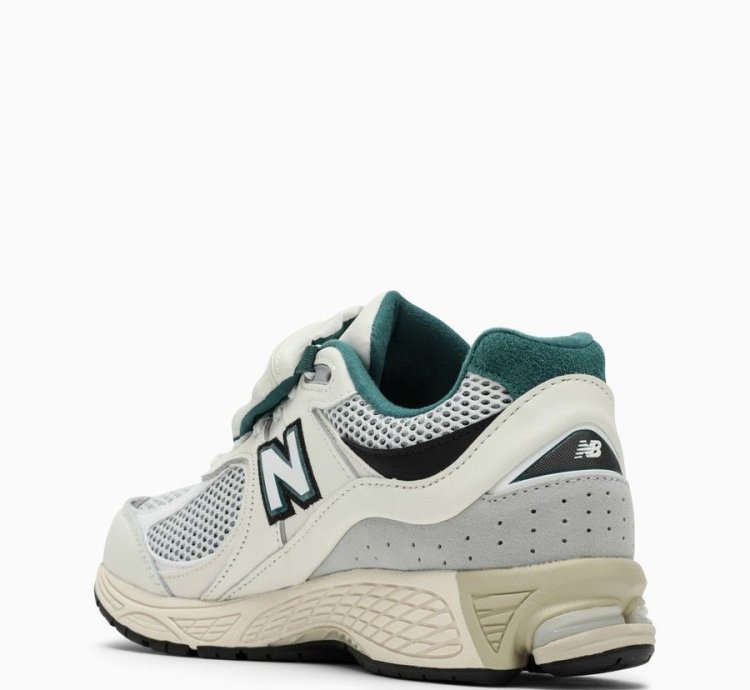 O1d2blof0523 Low 2002r Trainer In White