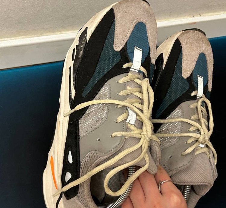 Adidas Yeezy Boost 700 Wave Runner 2019