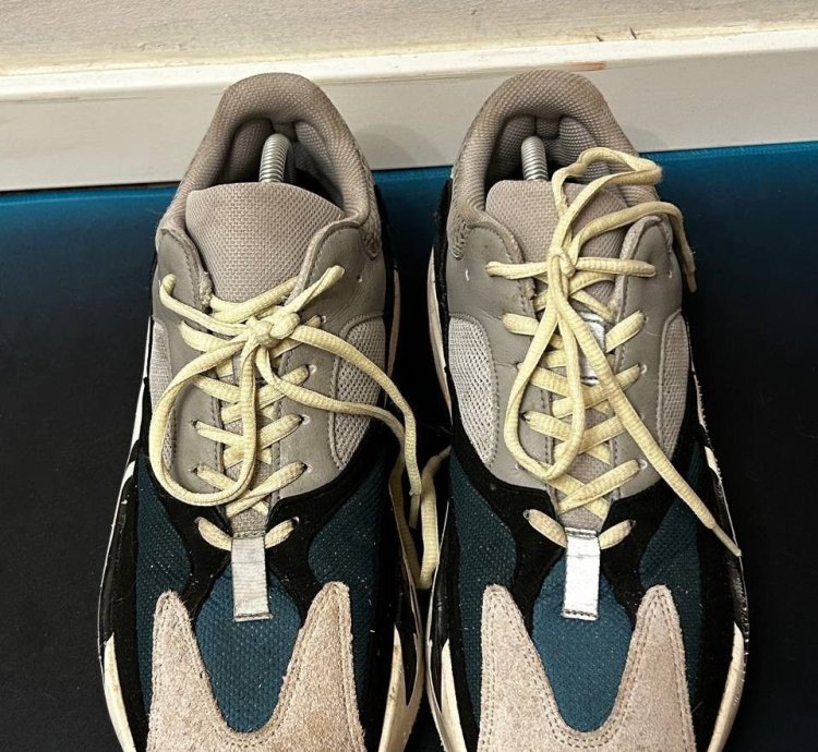 Adidas Yeezy Boost 700 Wave Runner 2019