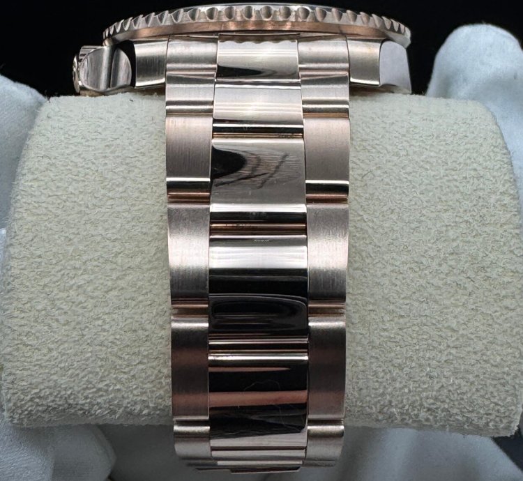 Rolex Gmt-master Ii Rootbeer Unworn
