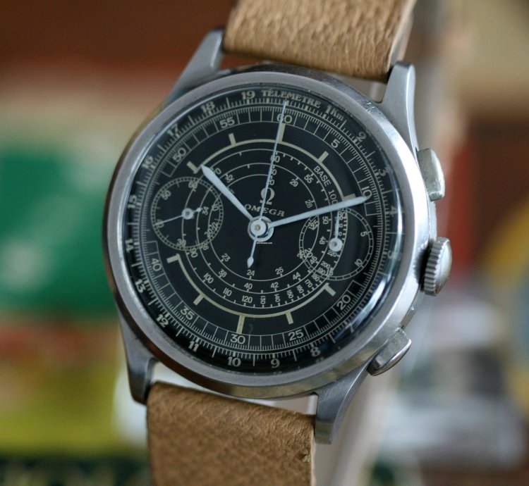 Omega Classic 33 3 Chro Oversize 38 Mm Chronograph Black Dial Top