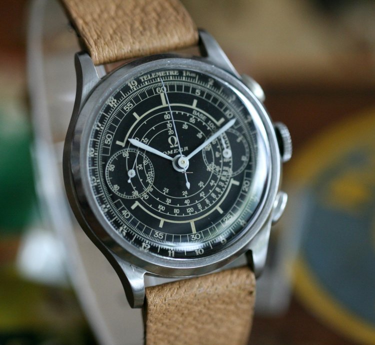 Omega Classic 33 3 Chro Oversize 38 Mm Chronograph Black Dial Top
