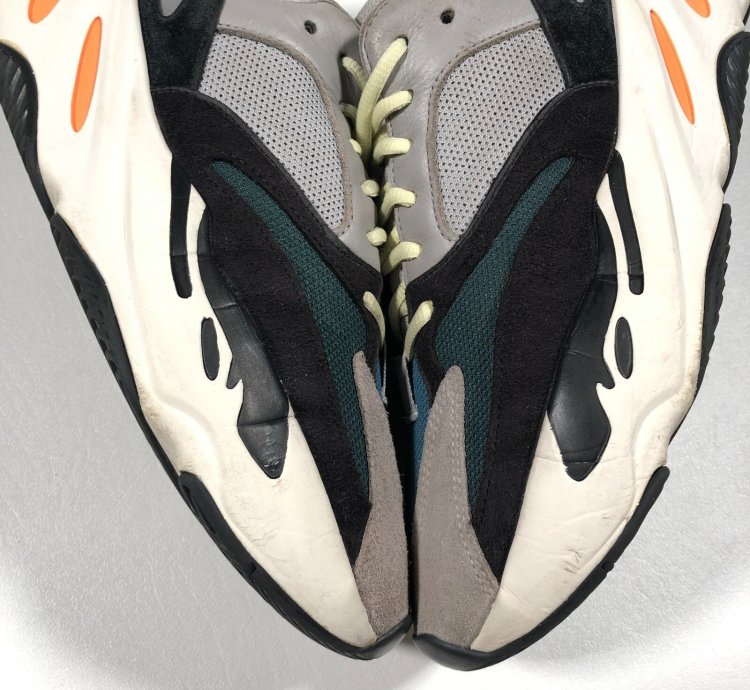 Adidas Yeezy Boost 700 Wave Runner Sneaker Shoes Size 9 5