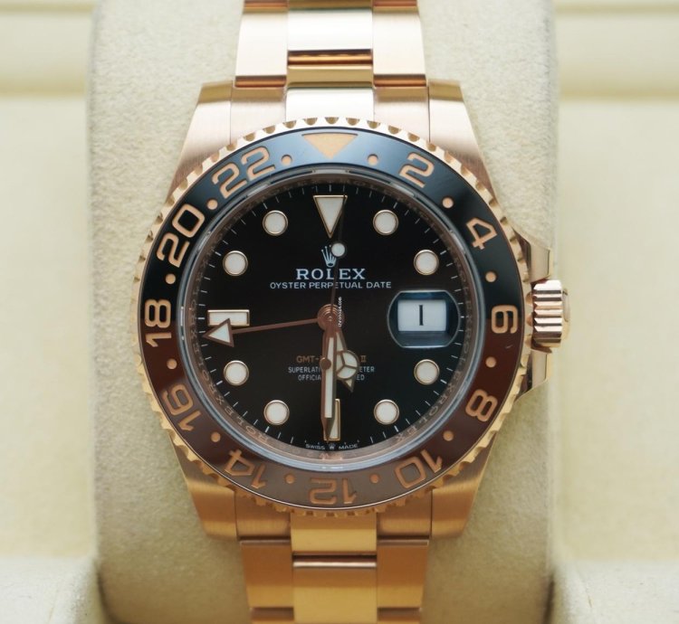 Rolex Gmt-master Ii Rose Gold 126715chnr