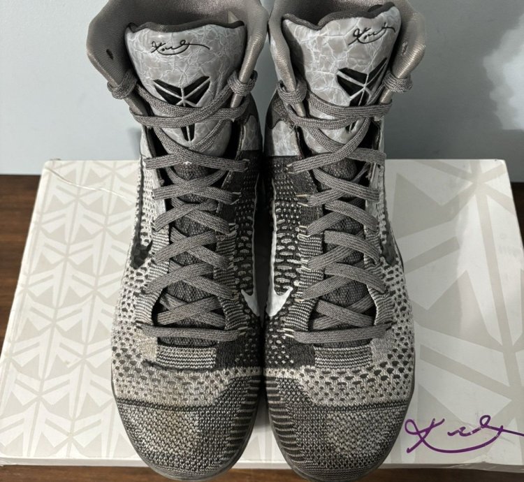 Nike Kobe 9 Elite Detail