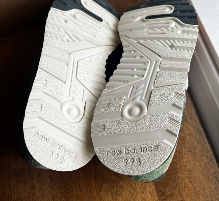 Ronnie Fieg Frank Lloyd Wright New Balance 998 Aloe