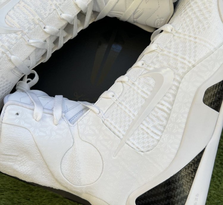 Nike Kobe 9 Elite High Proto Halo