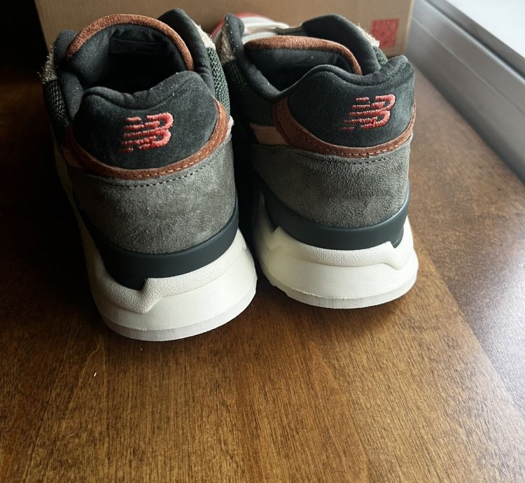 Ronnie Fieg Frank Lloyd Wright New Balance 998 Chutney