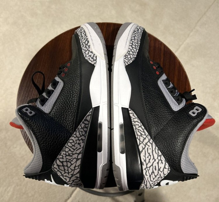 Size 11 - Jordan 3 Retro Og Mid Black Cement 2018 Vnds