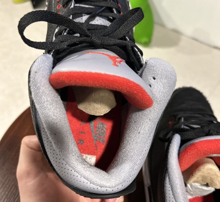 Size 11 - Jordan 3 Retro Og Mid Black Cement 2018 Vnds