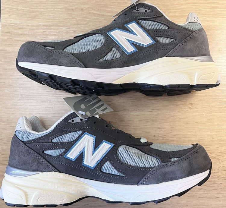 Ronnie Fieg Kith New Balance 990v3 Steel Blue
