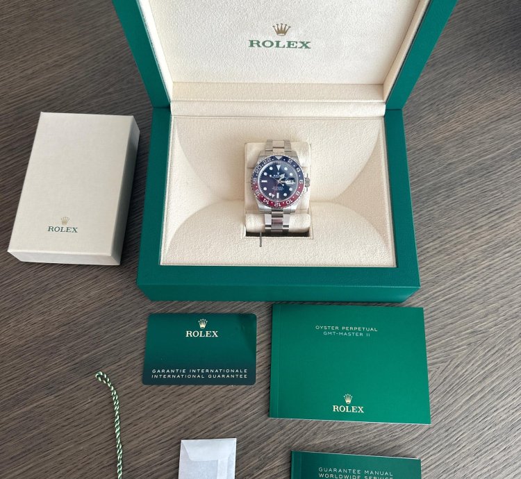 Rolex Gmt-master Ii Set Complet Et Montre Datant De Mai 2024