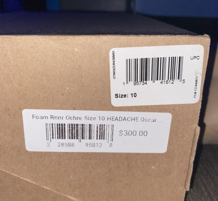 Adidas Yeezy Foam Rnnr