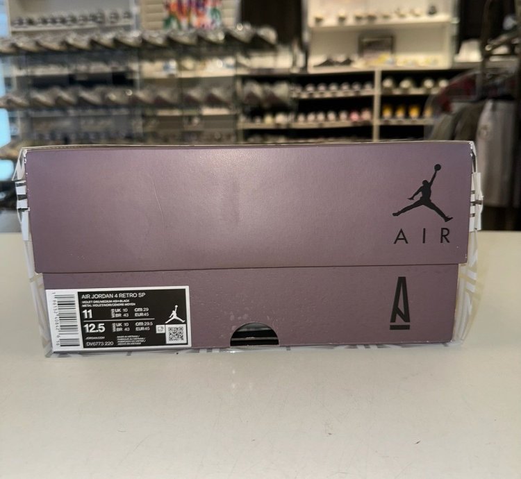 Size 11 - Jordan 4 Retro Ma Maniere Violet Ore
