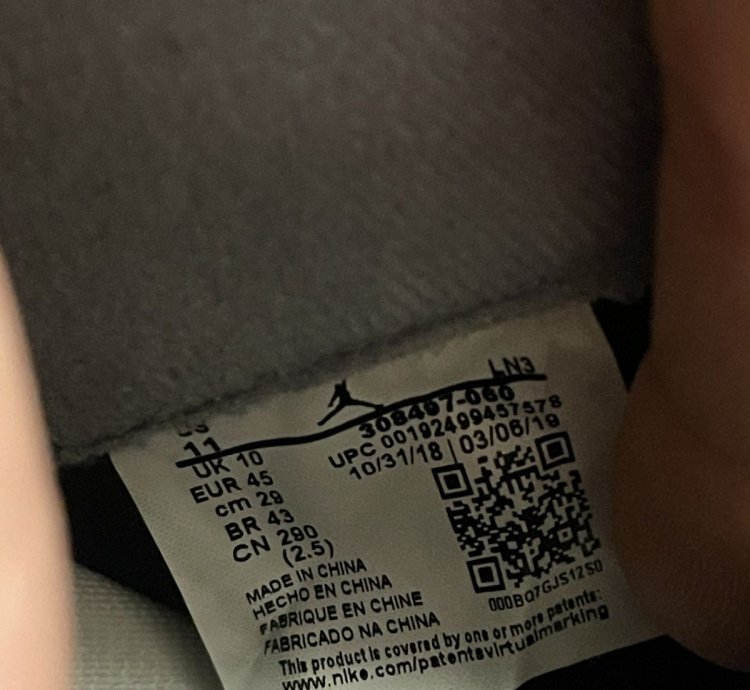 Size 11 - Jordan 4 Retro Og Bred 2019 308497-060 Black Red