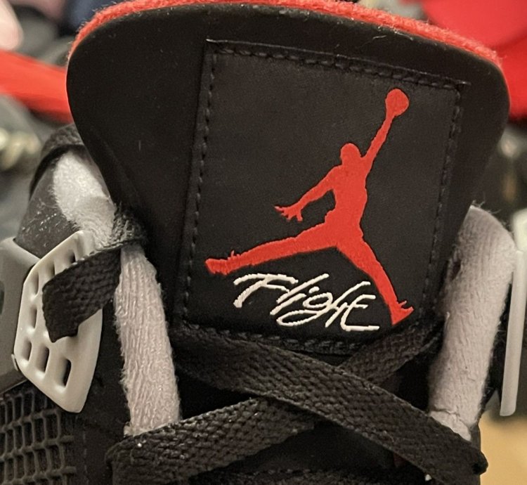 Size 11 - Jordan 4 Retro Og Bred 2019 308497-060 Black Red